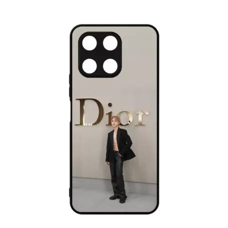 BTS – Jimin, tvár značky Dior - Honor obal 